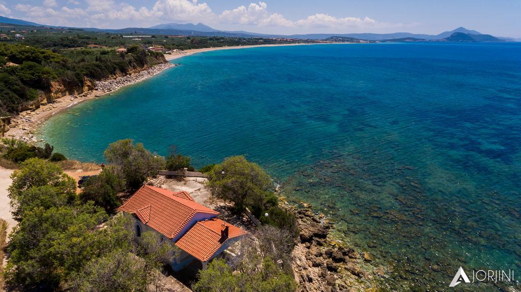 Вилла Olives House Vromonerion Экстерьер фото